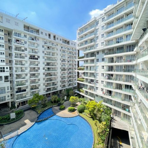 Apt Gateway Pasteur View Pool Lantai 2